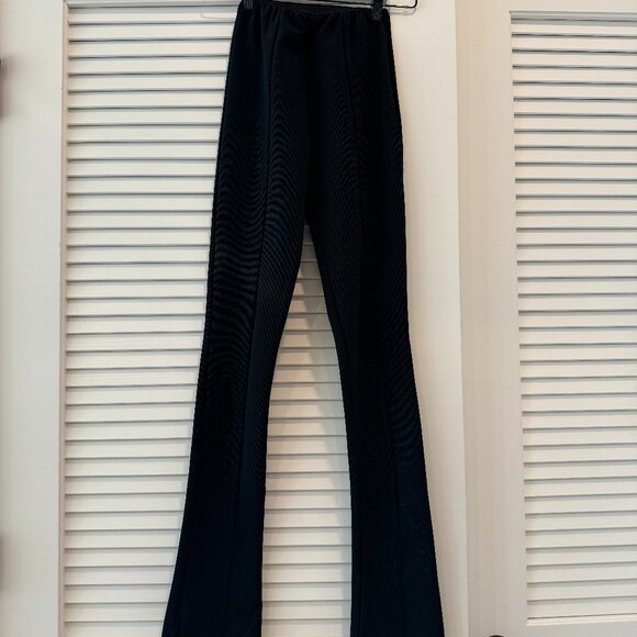 NWOT The Frankie shop Reya ribbed stretch jersey flare leggings - XS - Picture 4 of 6